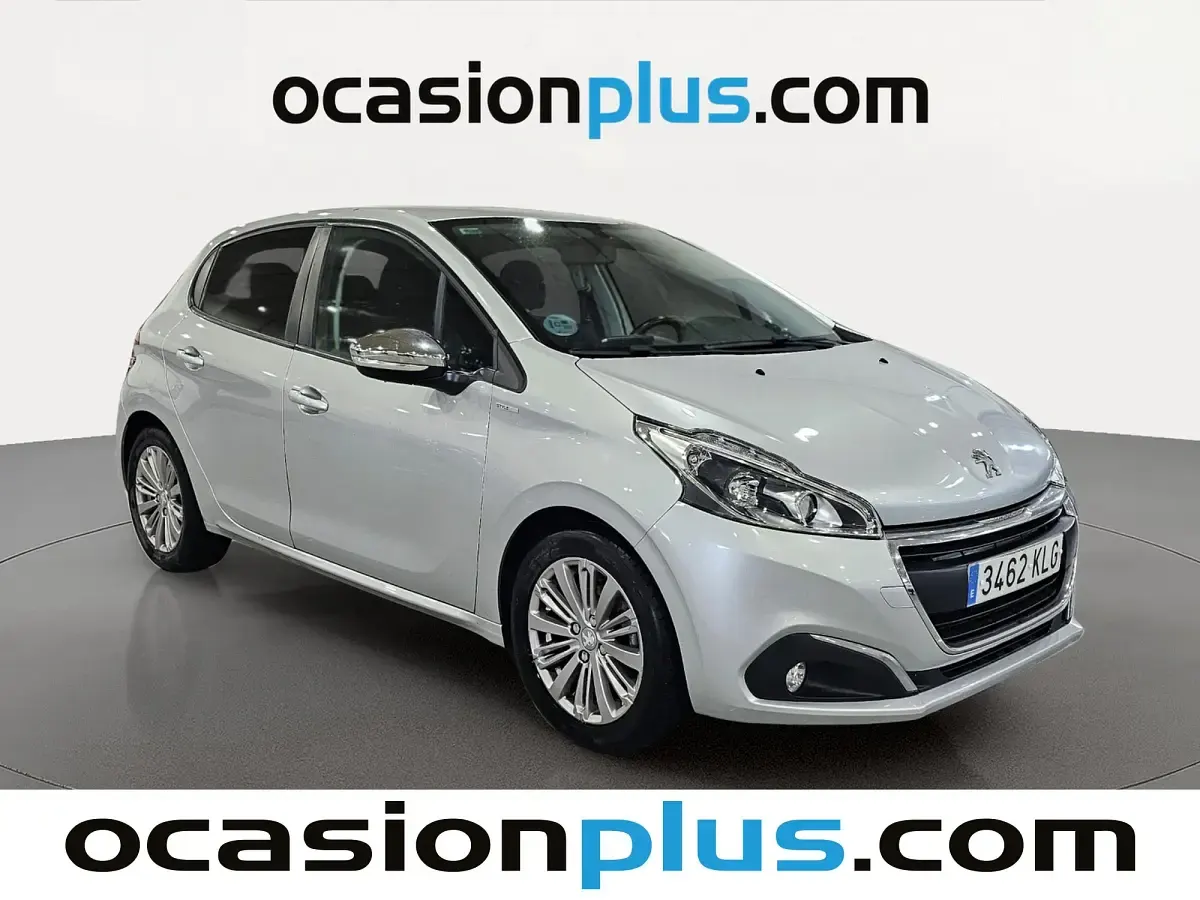 Usado Peugeot 208 Style 82 CV (60 kW) 2018 Gris Utilitario