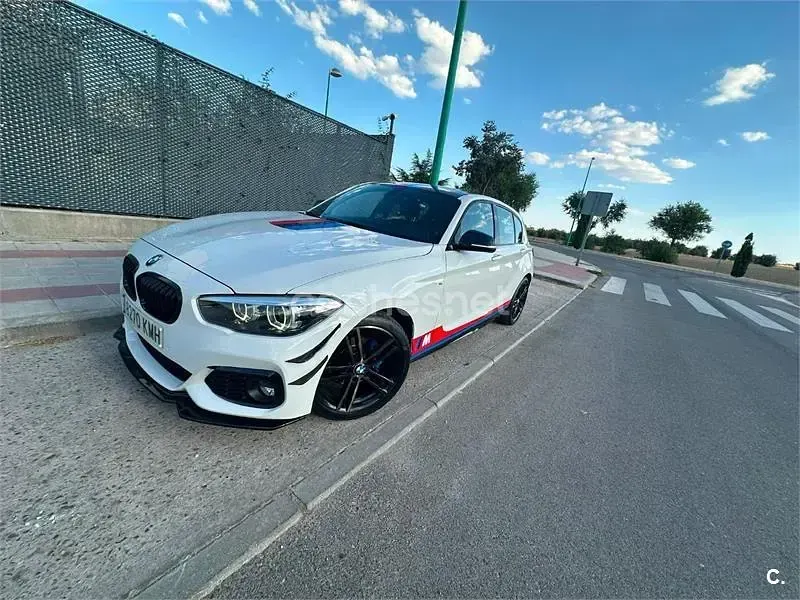 Usado BMW 118 Performance 150 CV (110 kW) 2018 Blanco Berlina