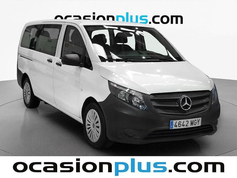 Usado Mercedes Vito 136 CV (100 kW) 2023 Blanco Van