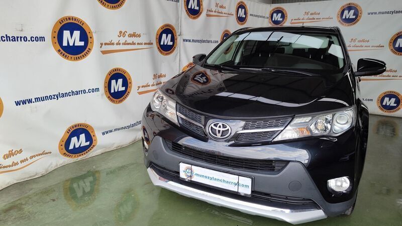 Usado Toyota RAV4 Business Edition 124 CV (91 kW) 2015 Negro SUV