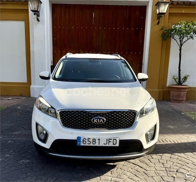 Blanco Usado 2015 Kia Sorento SUV | 9999 € (Super precio) - Imagen 1/4