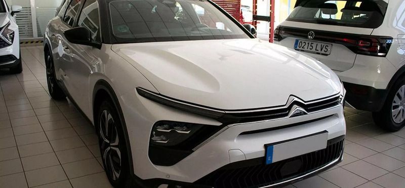 Blanco Usado 2022 Citroën C5 X PureTech Berlina | 24.080 € (Buen precio) - Imagen 1/4