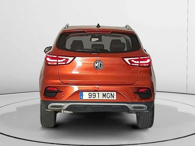 Usado MG ZS Luxury 111 HP (81 kW) 2023 Laranja SUV