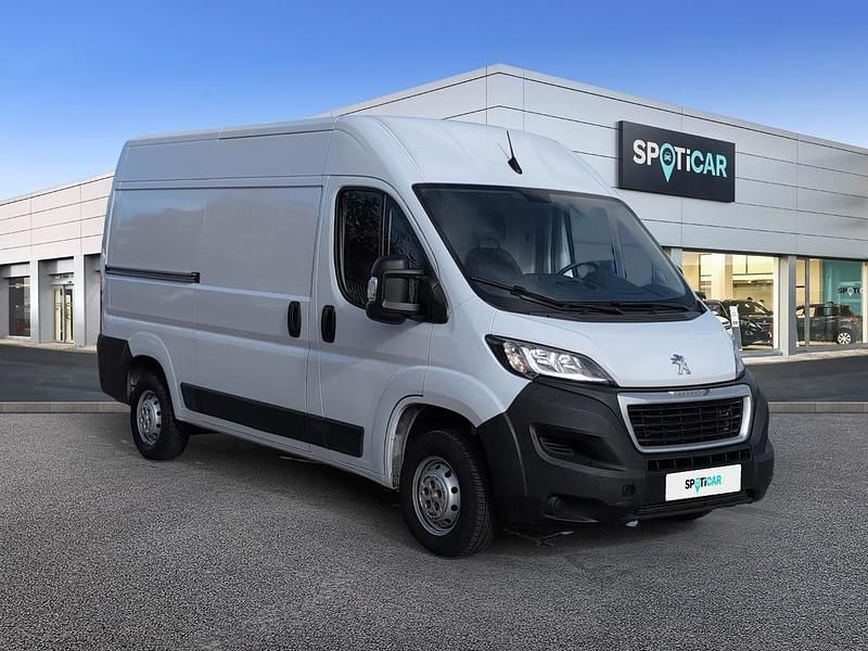 Usado Peugeot Boxer S 120 CV (88 kW) 2022 Blanco Van