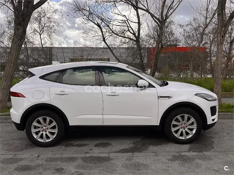 Usado Jaguar E-Pace 150 CV (110 kW) 2018 Blanco SUV