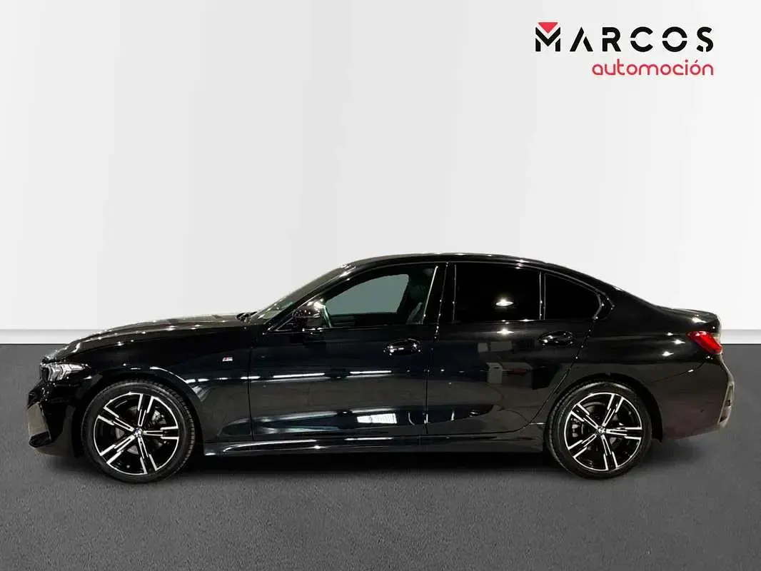 Usado BMW 320 Sport Line 190 CV (139 kW) 2025 Negro Berlina