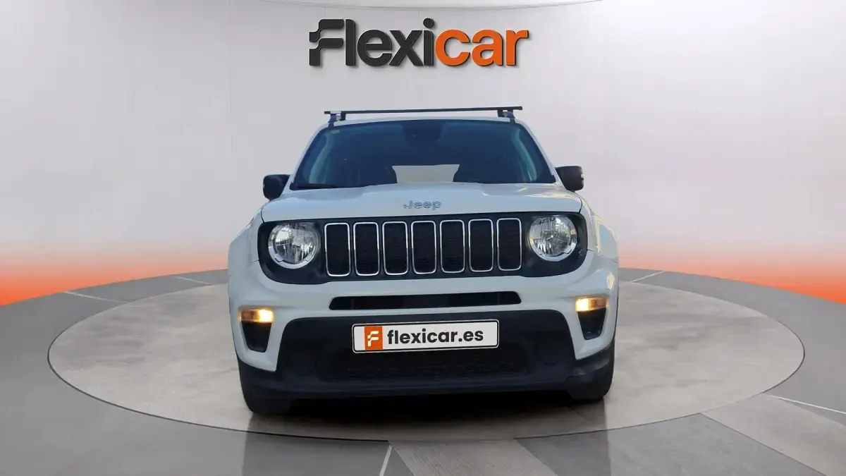 Usado Jeep Renegade Sport 120 CV (88 kW) 2020 Blanco SUV