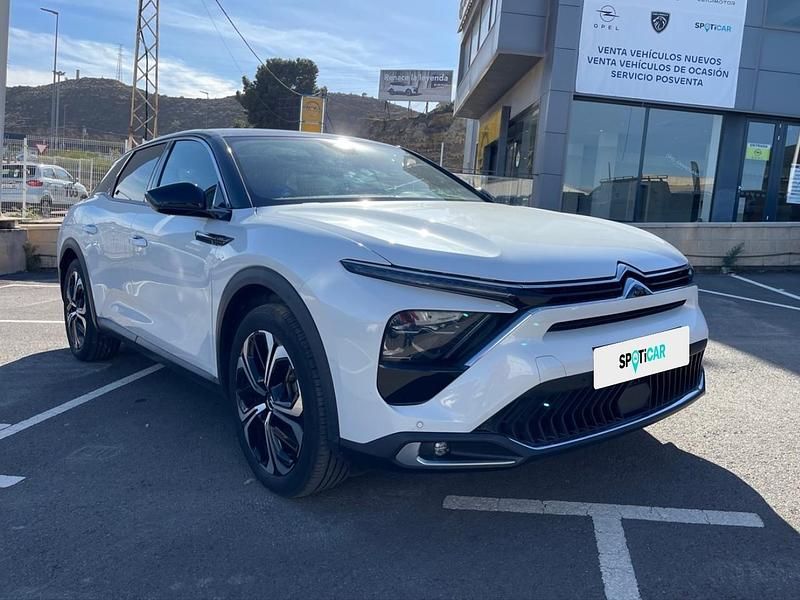 Usado Citroën C5 X 225 CV (165 kW) 2024 Blanco Familiar