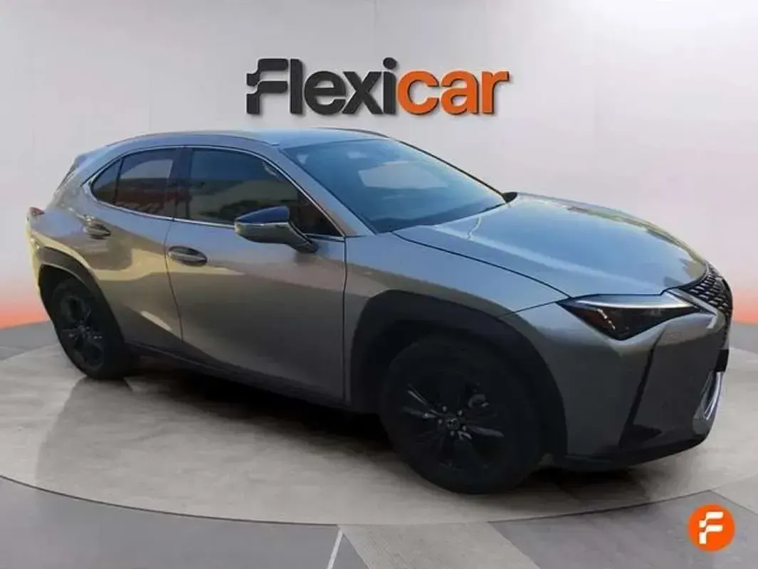 Usado Lexus UX 250h 184 CV (135 kW) 2024 Gris SUV