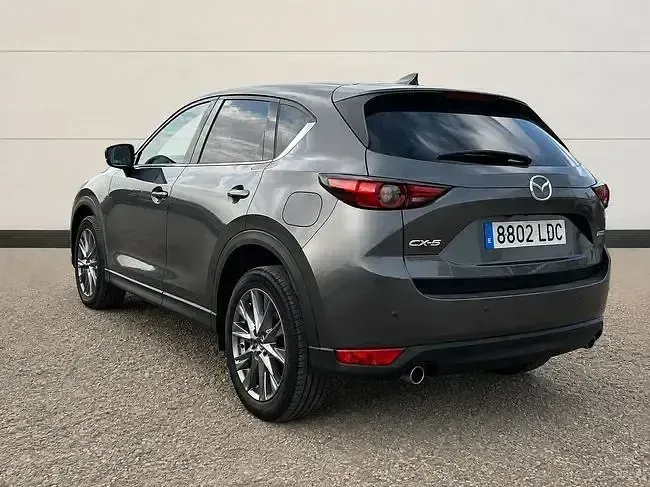 Usado Mazda CX-5 Sky 194 CV (142 kW) 2019 Gris SUV