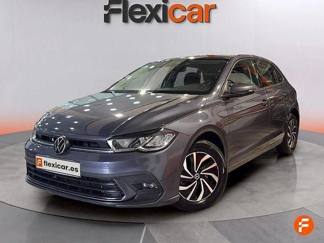 Usado VW Polo R-line 110 CV (80 kW) 2022 Gris Utilitario