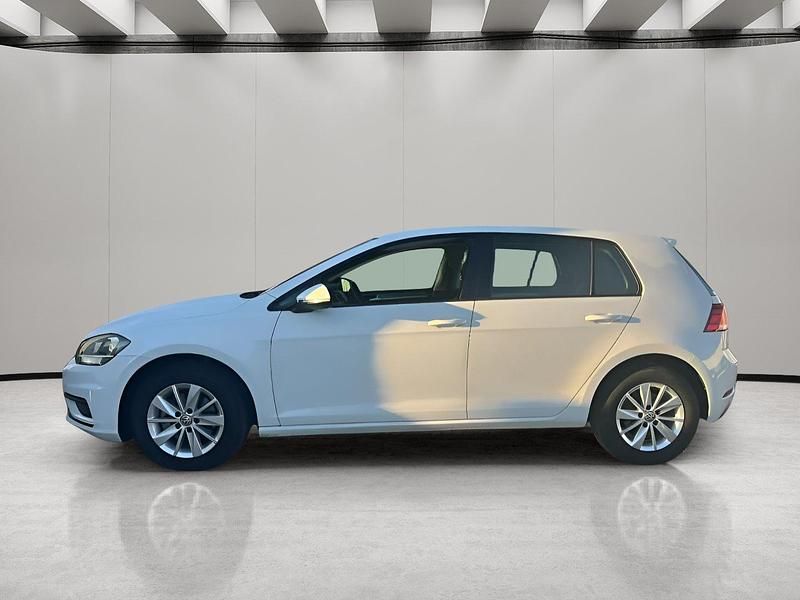 Usado VW Golf VII Edition 115 CV (84 kW) 2018 Blanco Utilitario
