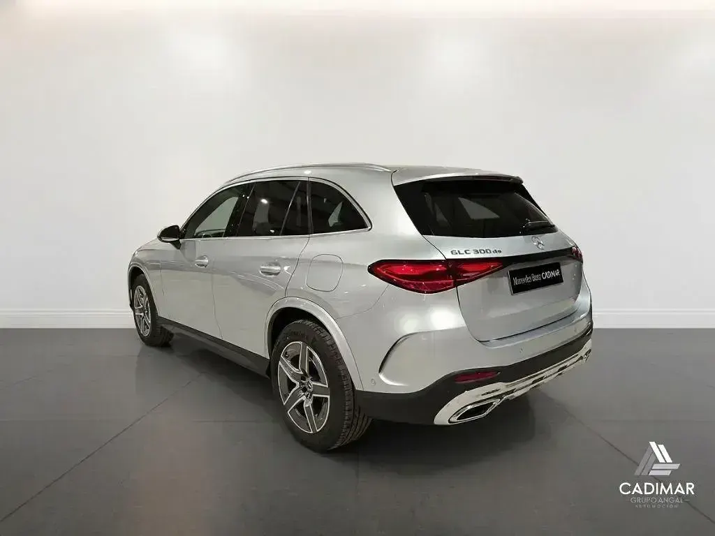 Nuevo Mercedes GLC300de 333 CV (244 kW) 2026 Gris SUV