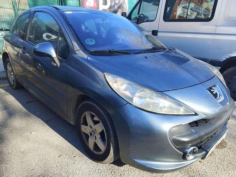 Gris Usado 2007 Peugeot 207 Utilitario | 3000 € (Precio justo) - Imagen 1/1