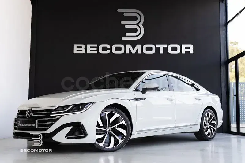 Usado VW Arteon R-line 150 CV (110 kW) 2021 Blanco Familiar