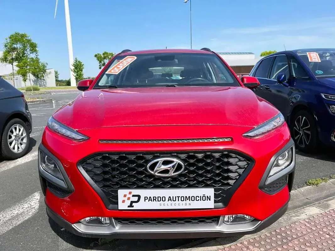 Usado Hyundai Kona 120 CV (88 kW) 2019 Rojo SUV