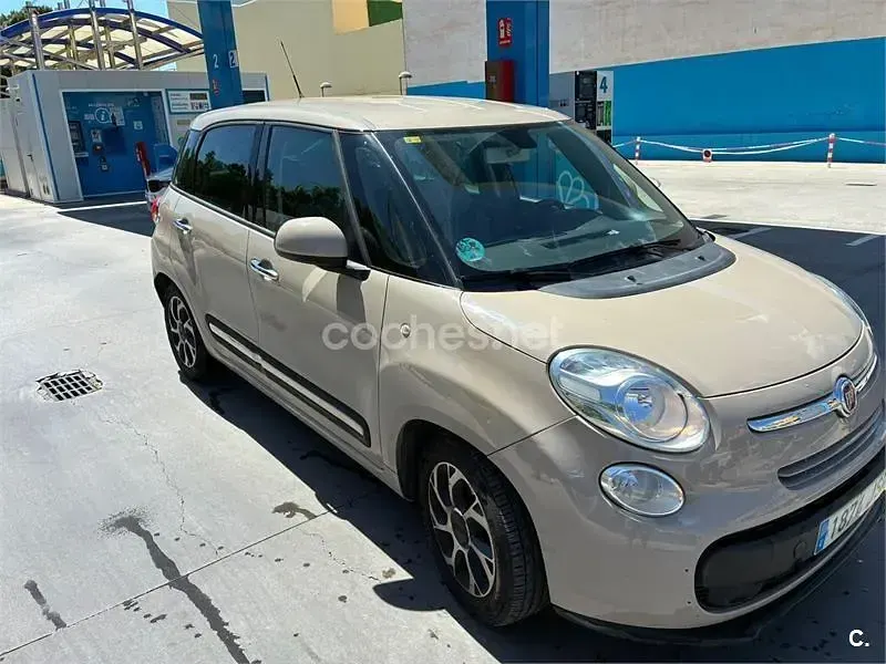 Usado Fiat 500L Trekking 95 CV (69 kW) 2016 Beige Monovolumen