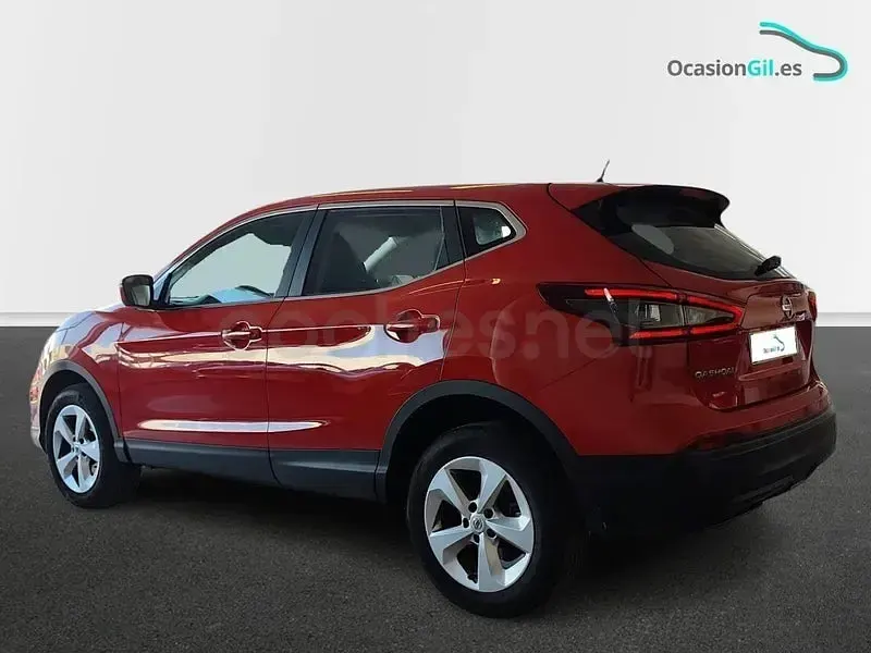 Usado Nissan Qashqai Acenta 115 CV (84 kW) 2020 Granate SUV