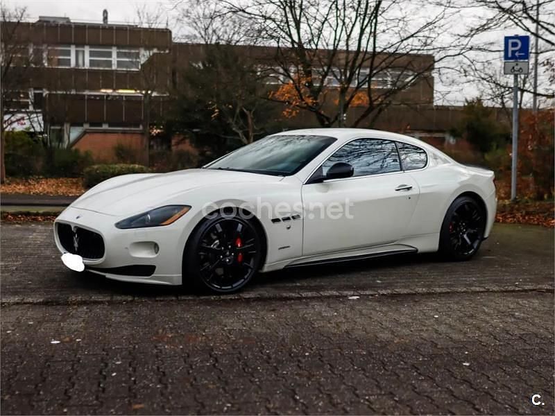 Usado Maserati Granturismo 439 CV (322 kW) 2009 Blanco Coupe