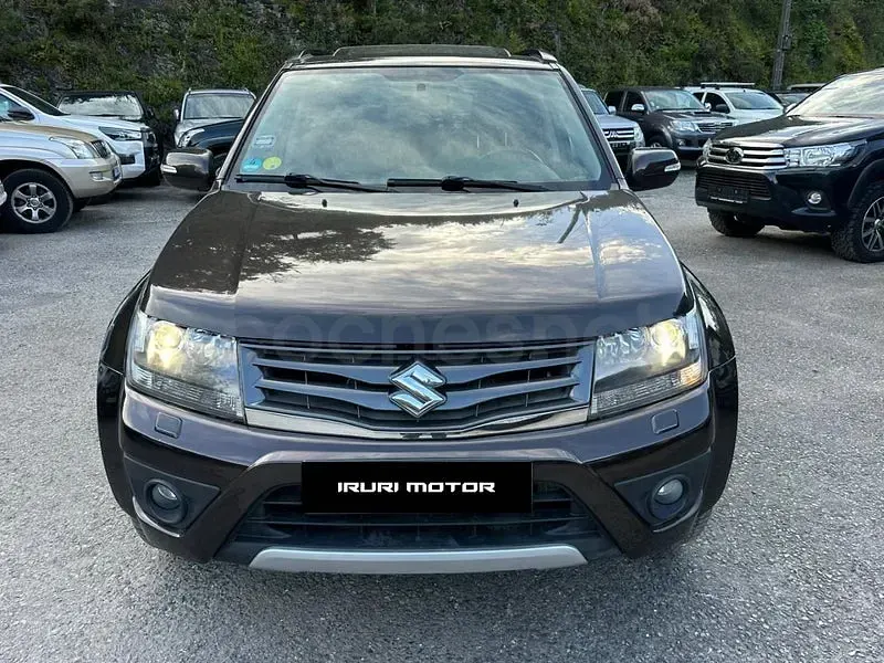 Usado Suzuki Vitara 129 CV (94 kW) 2014 Marrón SUV