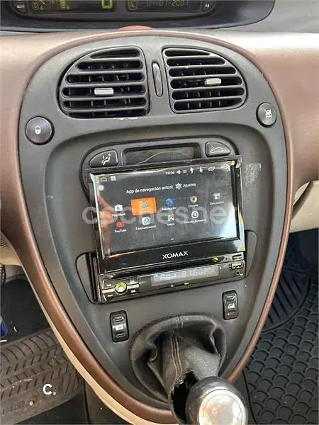 Usado Citroën Xsara Picasso Exclusive 90 CV (66 kW) 2003 Verde Monovolumen