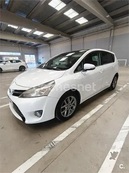 Usado Toyota Verso Advance 132 CV (97 kW) 2013 Blanco Monovolumen