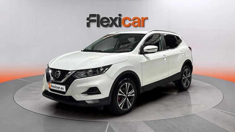 Usado Nissan Qashqai Acenta 116 CV (85 kW) 2021 Blanco SUV