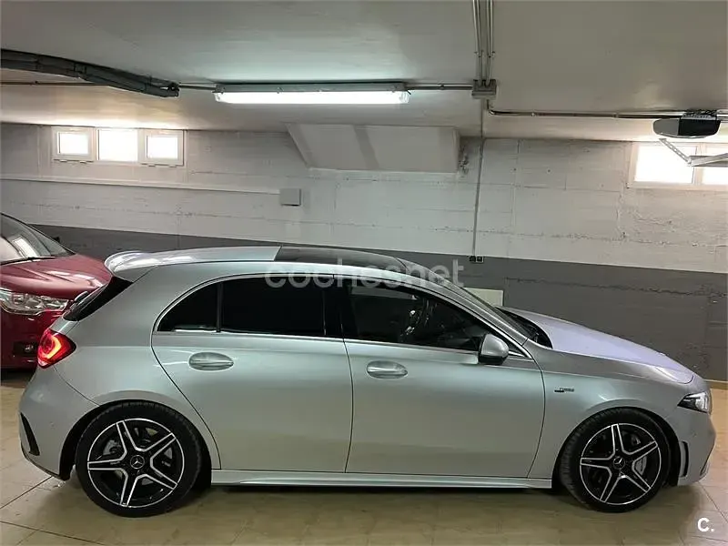Usado Mercedes A35 AMG 306 CV (225 kW) 2019 Gris / plata Berlina