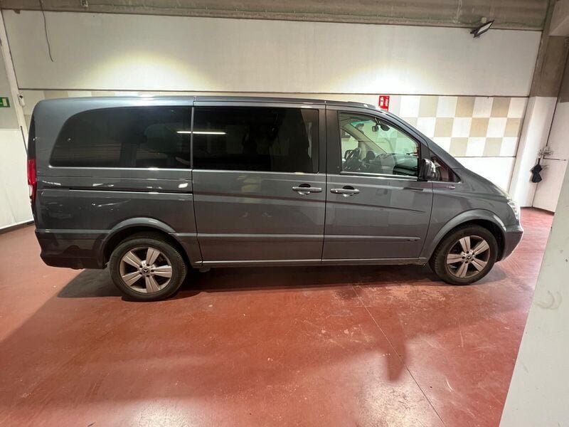 Gris Usado 2014 Mercedes Viano Monovolumen | 19.495 € - Imagen 1/4