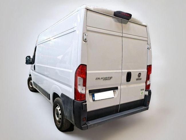 Usado Fiat Ducato 136 CV (100 kW) 2021 Blanco Van