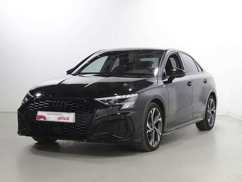 Usado Audi A3 S-Line 150 HP (110 kW) 2024 Preto Sedan