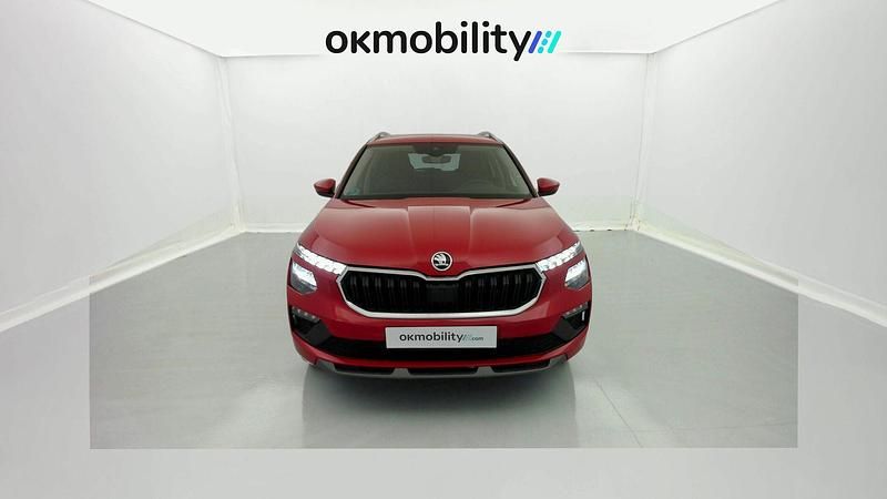 Usado Skoda Kamiq Selection 95 CV (69 kW) 2024 Rojo velvet SUV