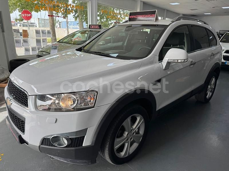 Blanco Usado 2012 Chevrolet Captiva LTZ SUV | 12.100 € (Precio justo) - Imagen 1/4