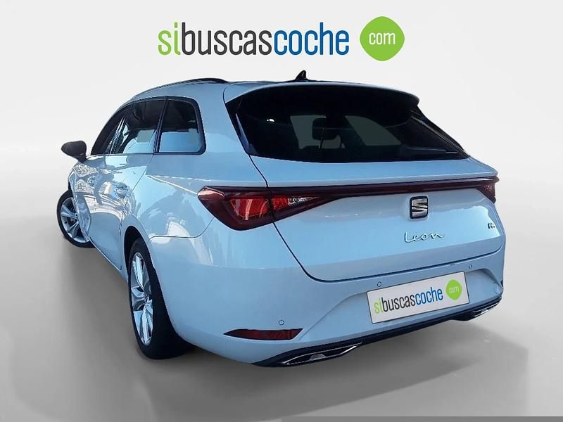 Usado Seat Leon FR 150 CV (110 kW) 2024 Blanco