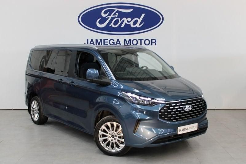 Nuevo Ford Tourneo Titanium 150 CV (110 kW) 2025 Blanco Berlina
