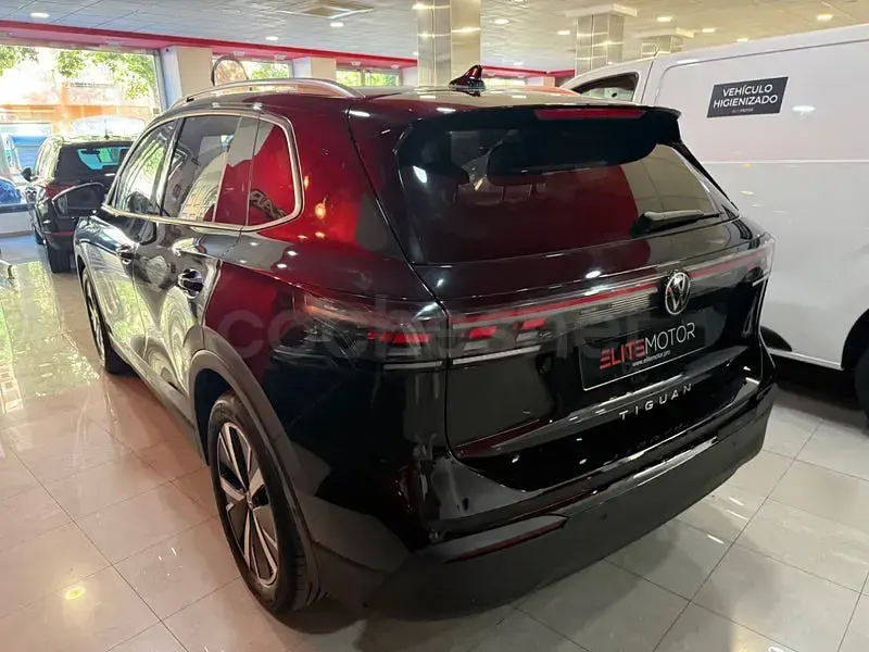 Usado VW Tiguan 150 CV (110 kW) 2025 Negro SUV