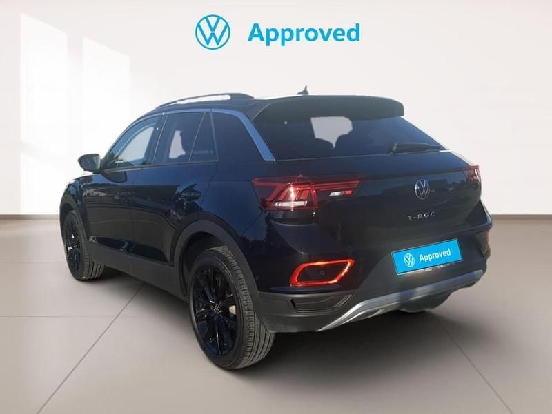 Usado VW T-Roc Life 109 CV (80 kW) 2023 Pintura metalizada SUV