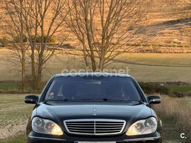 Usado Mercedes S500L 306 CV (225 kW) 2003 Negro Berlina