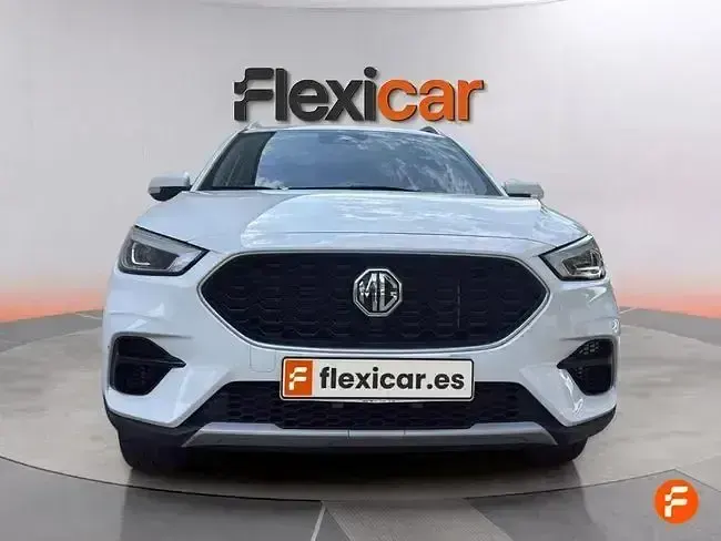 Usado MG ZS Comfort 116 CV (85 kW) 2025 Blanco SUV