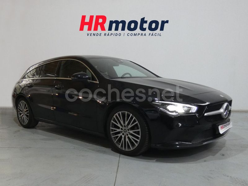 Negro Usado 2022 Mercedes CLA200 Shooting Brake Familiar | 26.950 € (Super precio) - Imagen 1/4