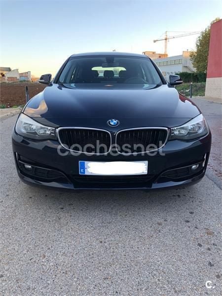 Usado BMW 318 Gran Turismo 143 CV (105 kW) 2015 Azul Berlina