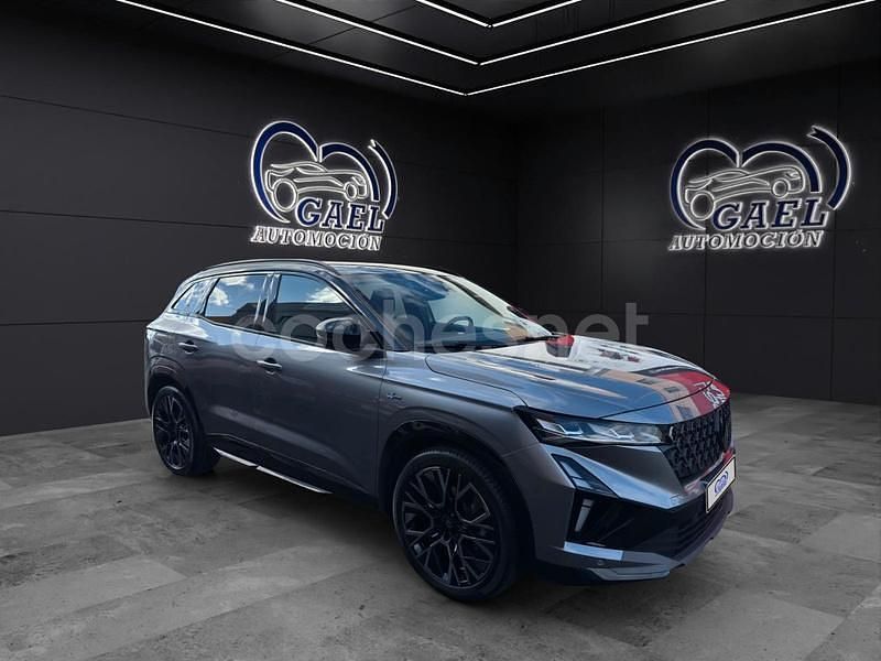 Usado Renault Austral Techno 200 CV (147 kW) 2025 Gris / plata SUV