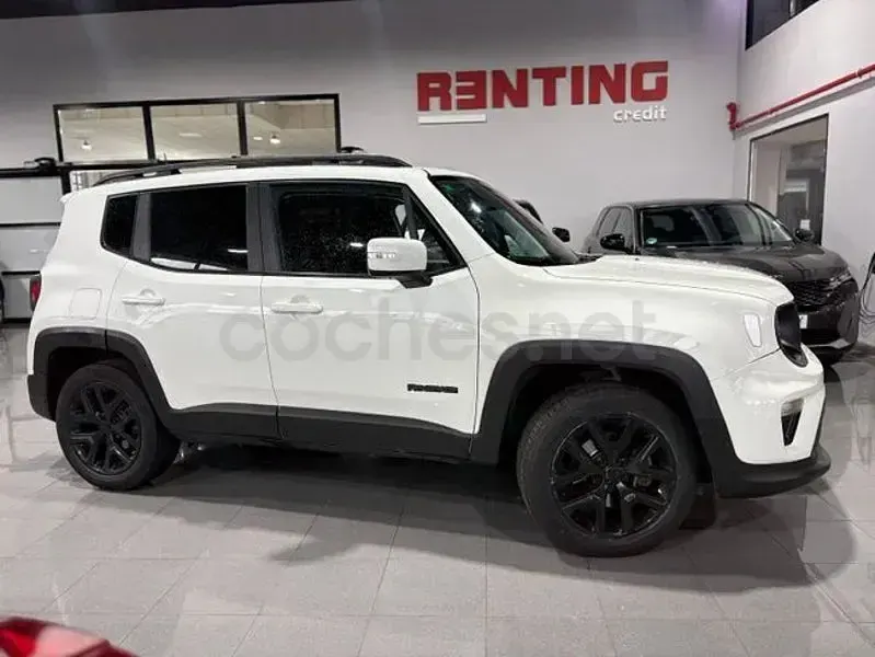 Usado Jeep Renegade Night Eagle 140 CV (102 kW) 2019 Blanco SUV