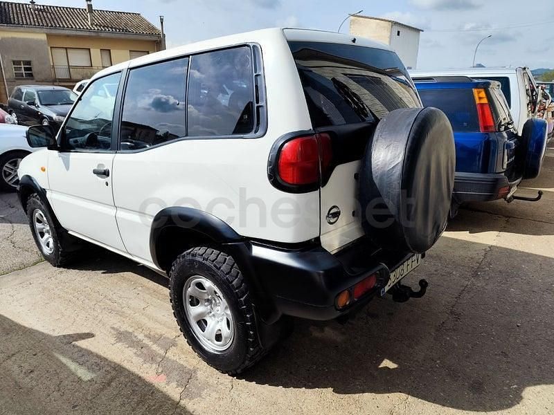 Usado Nissan Terrano Comfort 125 CV (91 kW) 2006 Blanco SUV