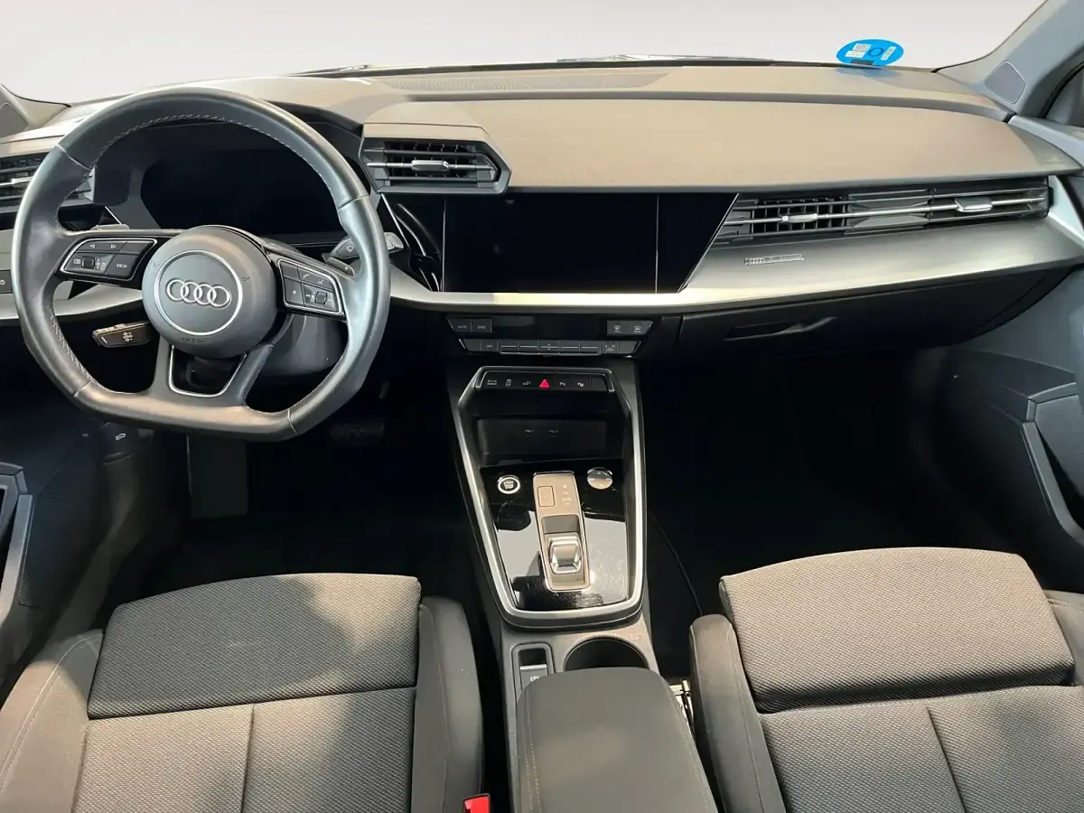Usado Audi A3 Sportback e-tron S-Line 150 CV (110 kW) 2021 Rosa Utilitario