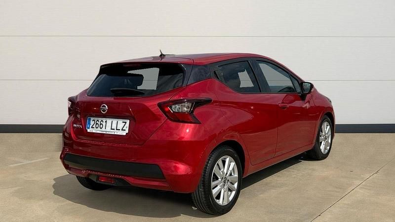 Usado Nissan Micra Acenta 100 CV (73 kW) 2020 Rojo Utilitario