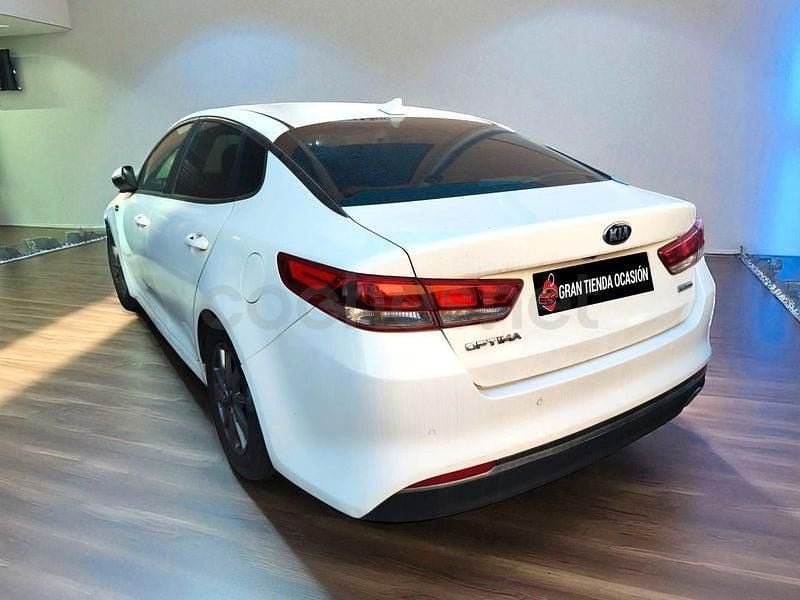 Usado Kia Optima 141 CV (103 kW) 2016 Blanco Berlina