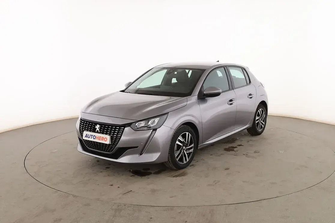 Usado Peugeot 208 Allure 101 CV (74 kW) 2020 Utilitario