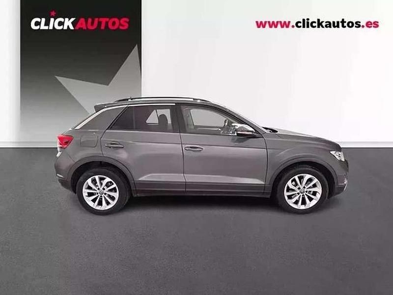 Usado VW T-Roc Life 151 CV (111 kW) 2024 Azul SUV