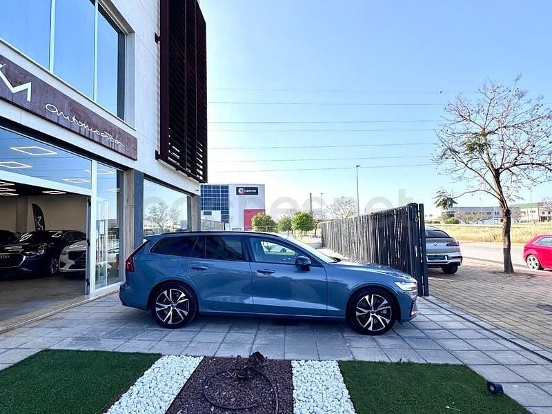 Usado Volvo V60 R-Design 390 HP (286 kW) 2021 Azul Carrinha